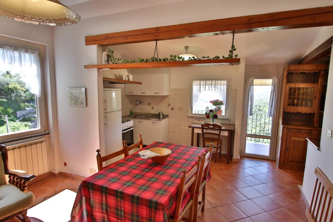 Mamaamelia Apartment Levanto Luaran gambar